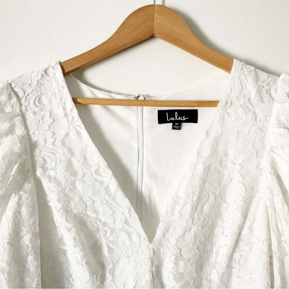 Lulu's Fashionable Find White Lace Long Sleeve Romper M NWT - Picture 4 of 11